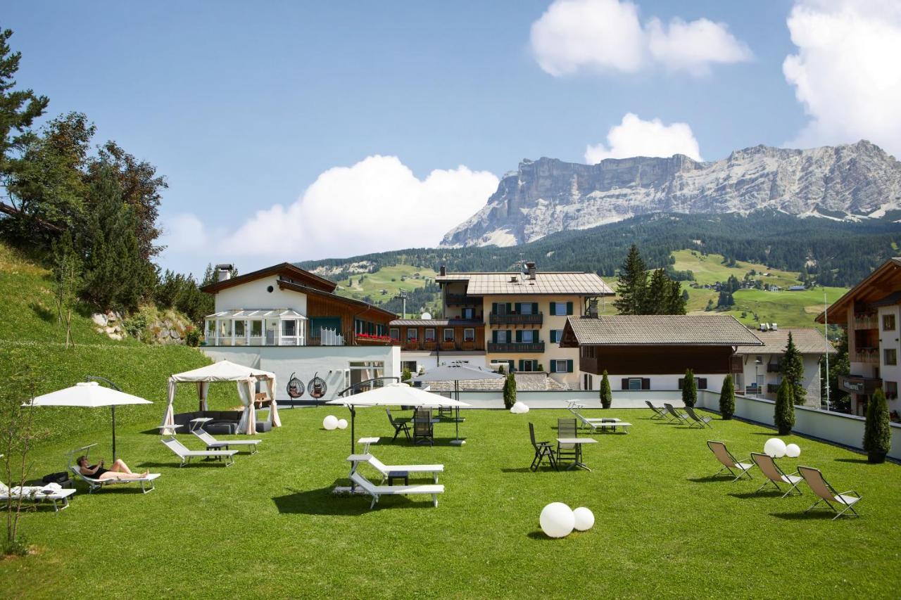 Dolomites Wellness Hotel Savoy La Villa (Trentino Alto Adige) Exterior foto