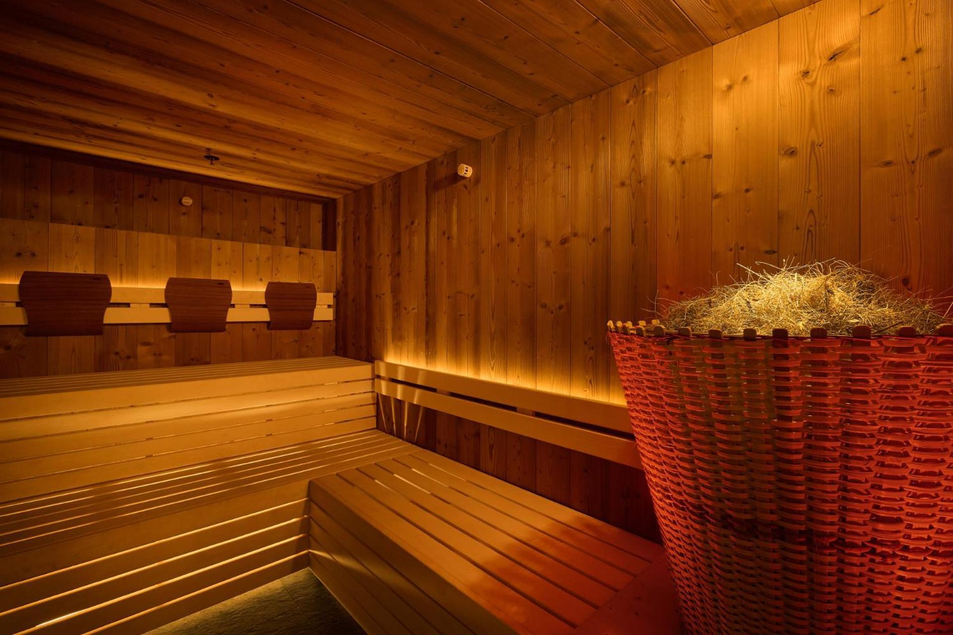 Dolomites Wellness Hotel Savoy La Villa (Trentino Alto Adige) Exterior foto